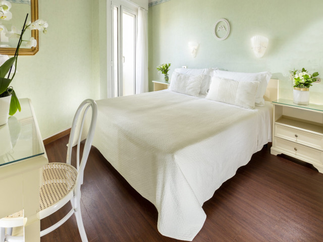 media.Gallery-Camera-Romantique-1-Hotel-Admiral-Riccione