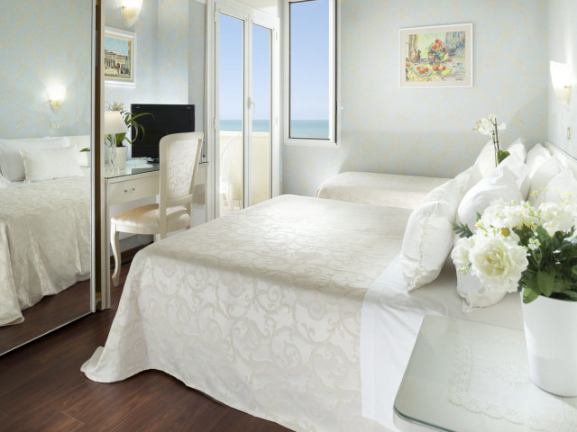 media.Gallery-Bellevue-Superior-6-Hotel-Admiral-Riccione