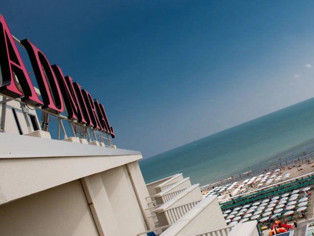 media.SlideVista mare-Hotel Admiral Riccione