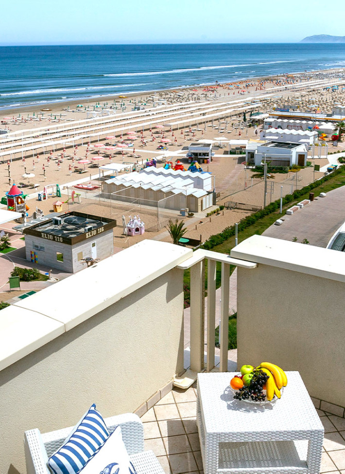 media.slide-home-hotel-admiral-riccione-1