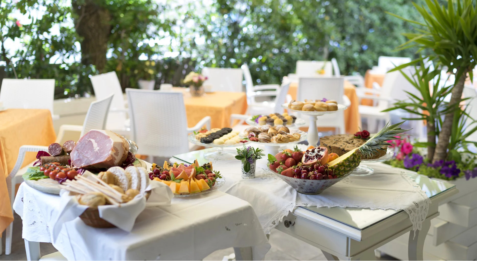 media.Slide-Ristorante-2-Hotel-Admiral-Riccione